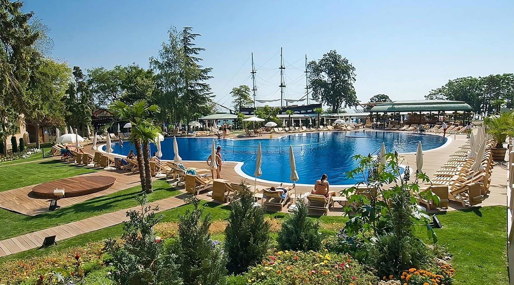 Europroperties Zlatna Kotva Apartments غولدن ساندز المظهر الخارجي الصورة